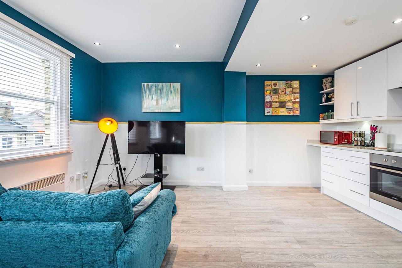 Cozy And Charming Flat: Minutes From Everything! London Exterior photo